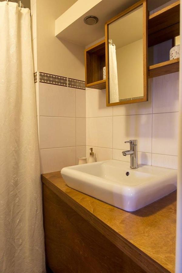 Vahe Guest House Poltsamaa Exteriér fotografie