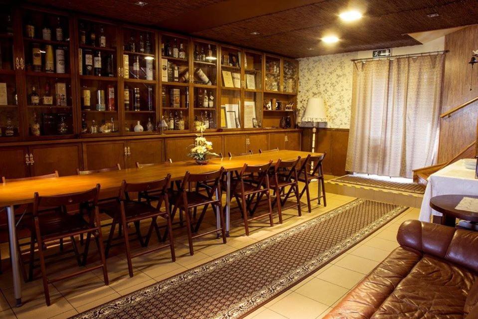 Vahe Guest House Poltsamaa Exteriér fotografie